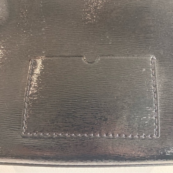 KATE SPADE  Patent Leather Polka Dot Lining BackPocket Handbag Purse Satchel - Picture 10 of 14